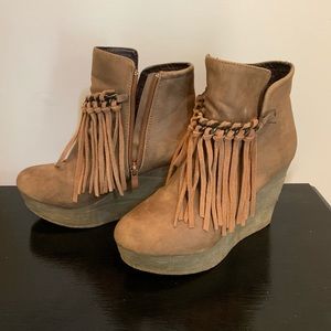 Sbicca leather bootie wedges